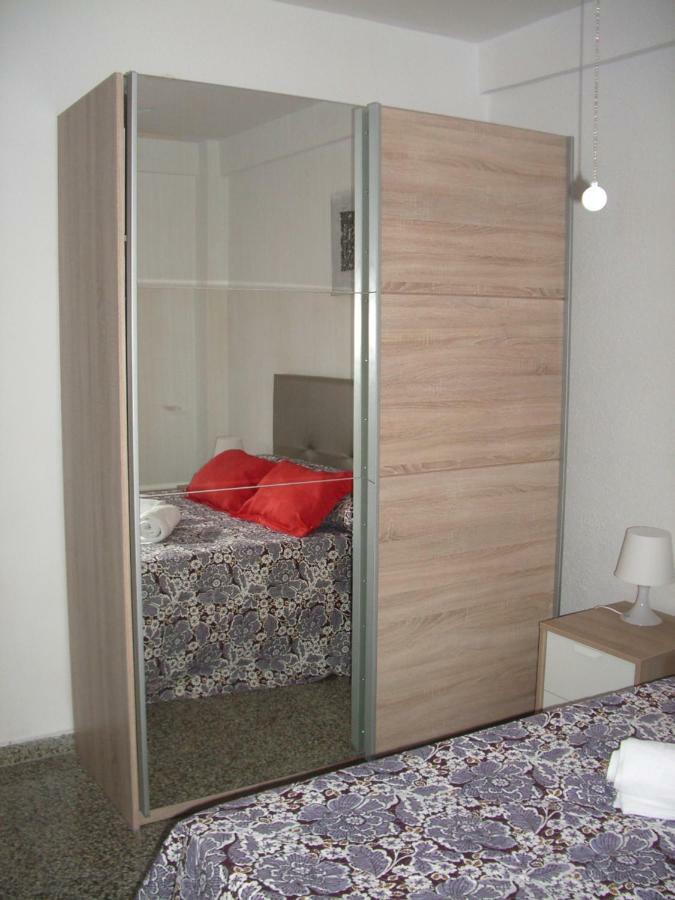 Paseo Maritimo de Poniente Apartamento Málaga Exterior foto